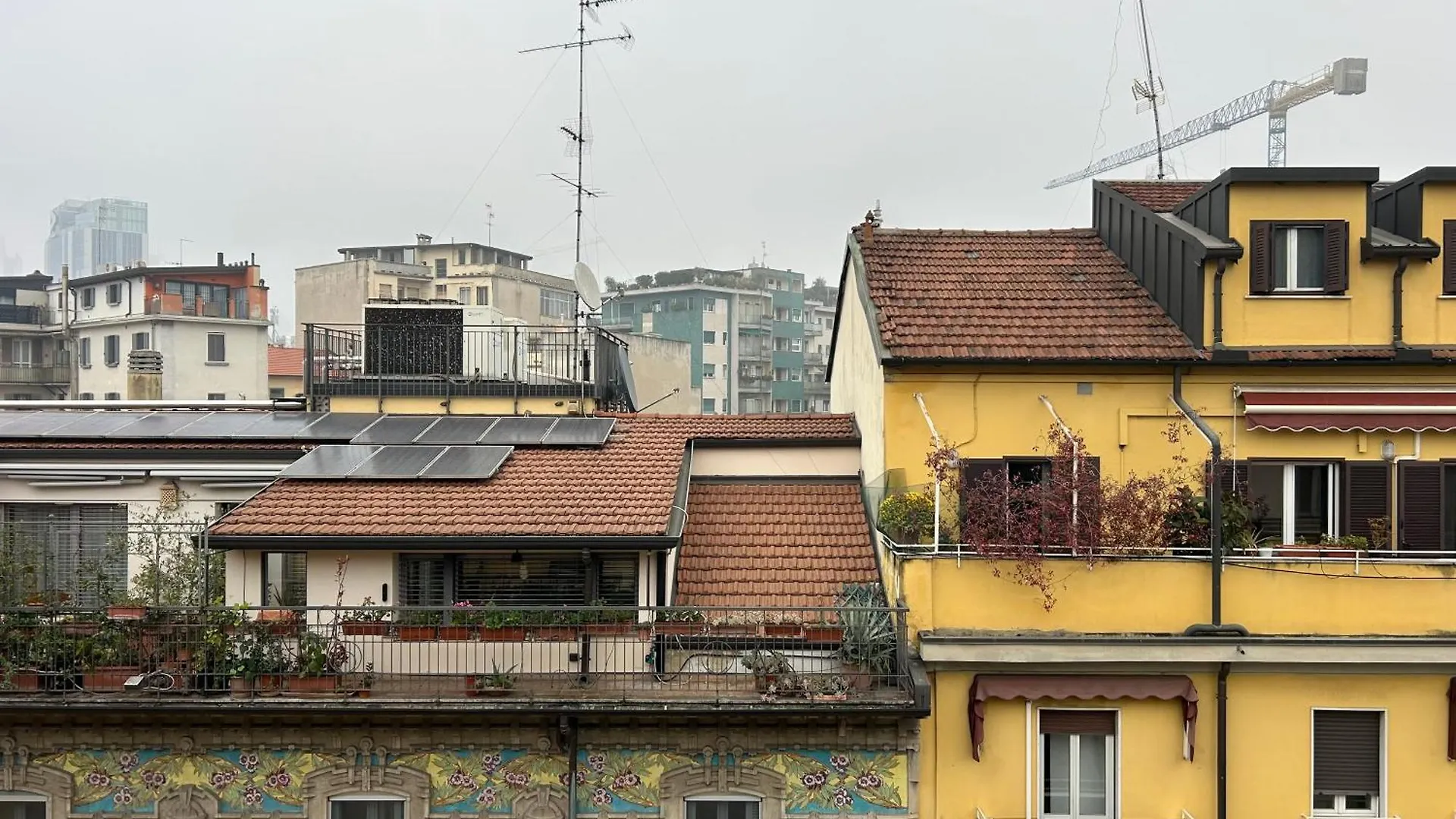 Casa Tiare, Artsy Apartment Zona Brera Moscova Milan Italy
