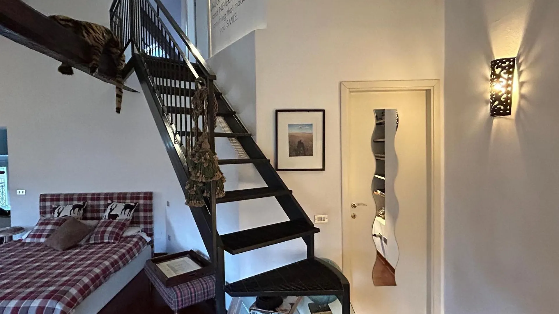 Casa Tiare, Artsy Apartment Zona Brera Moscova Milan